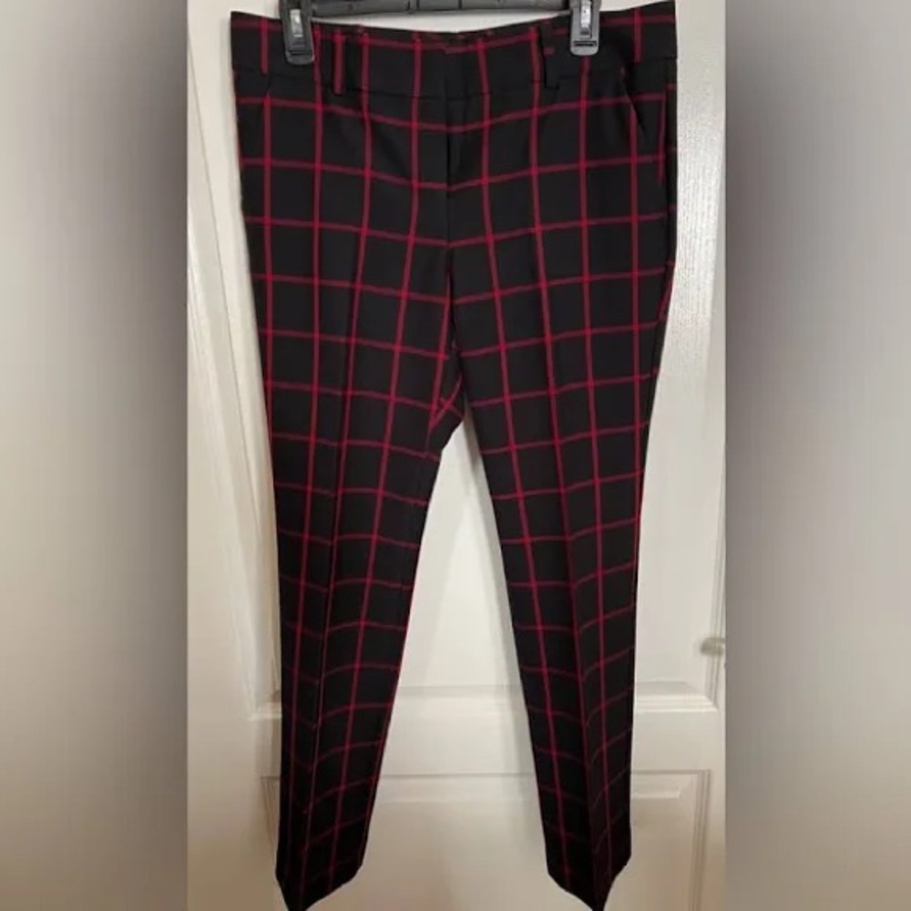 Size.     Color black background checker red like new